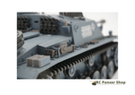 RC Panzer StuG 3 Heng Long Metallgetriebe Detailaufnahme Werkzeug